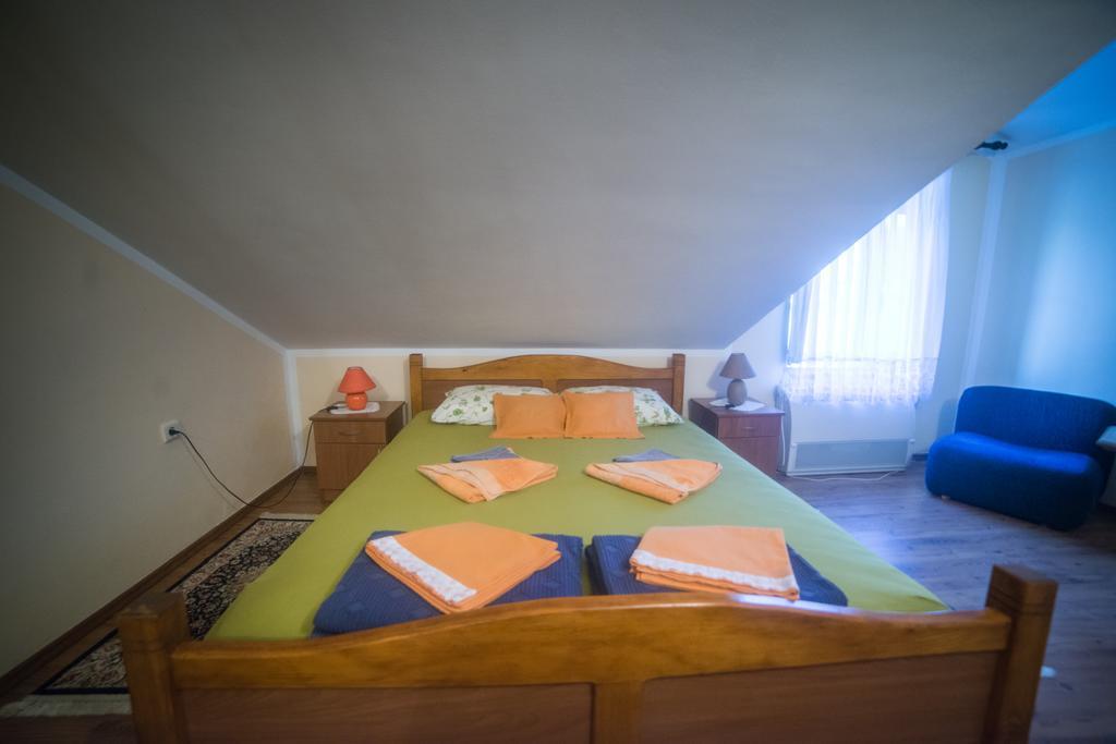 Apartments Villa Ferri Kotor Buitenkant foto