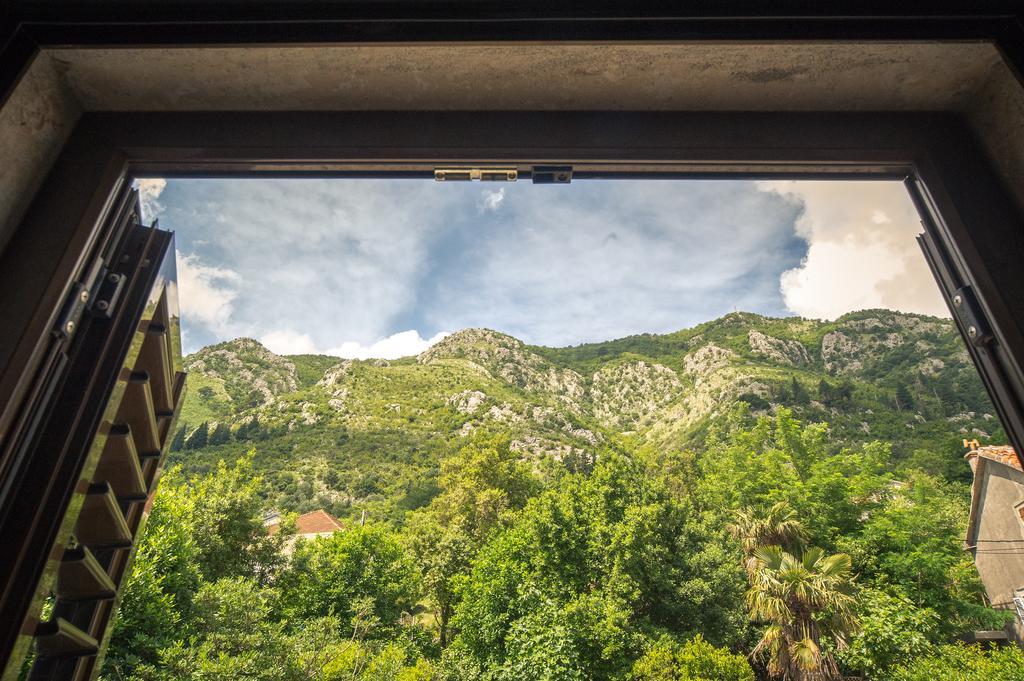 Apartments Villa Ferri Kotor Buitenkant foto